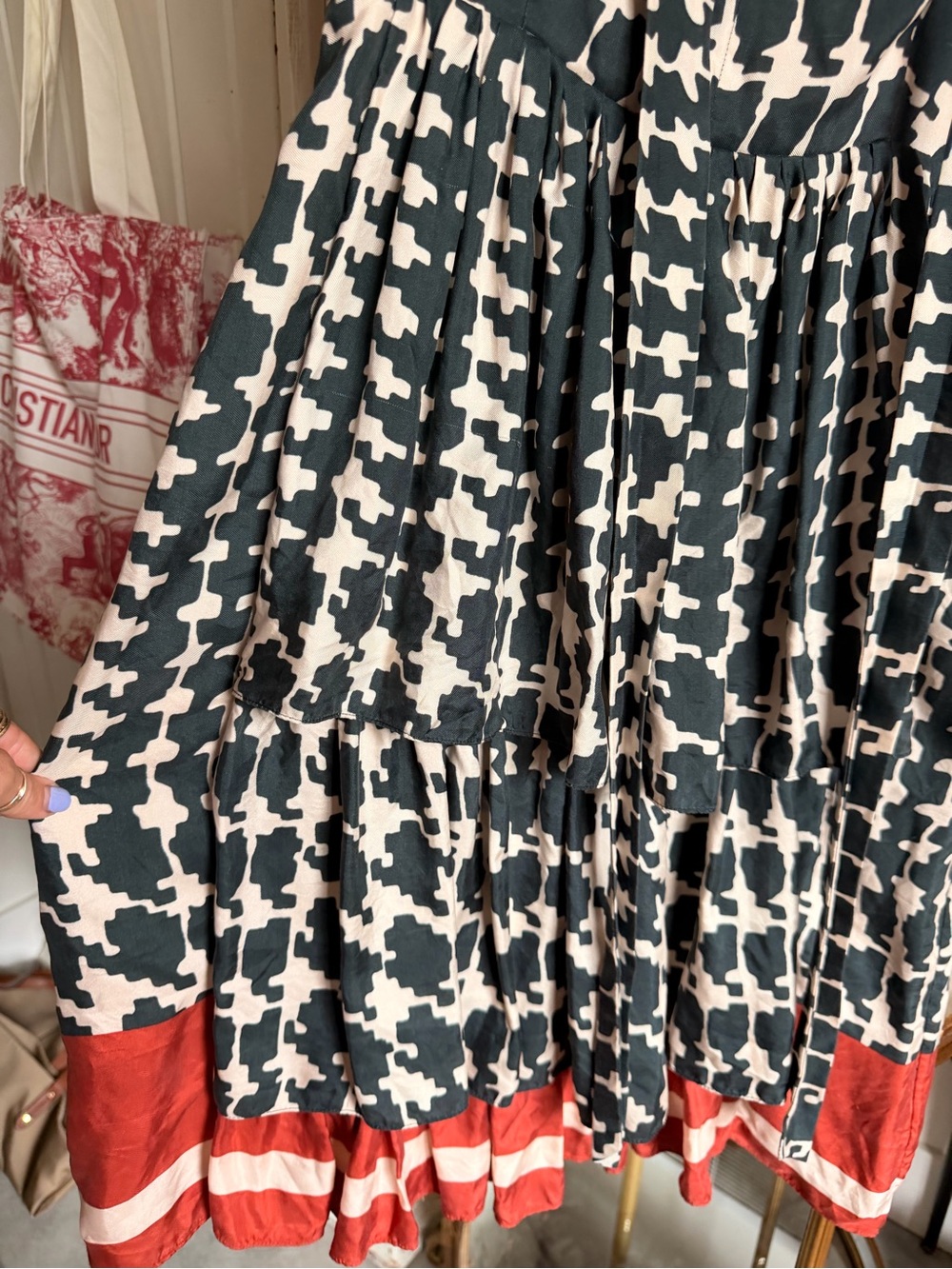 Marni Black and Cream Printed Midi Dress with Red Hem - Picture 3 of 4